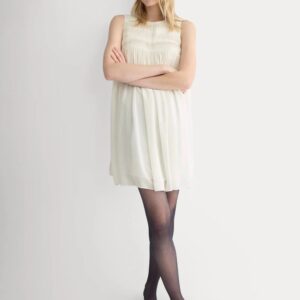 Mini-Kleid aus Seiden-Georgette mit gedrehten Falten und schwingender Passform