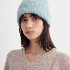 Strickmütze aus Alpakawolle mit gerippter Struktur und weicher Oberfläche