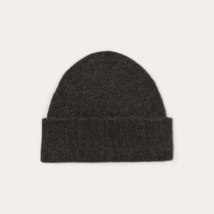 Strickmütze aus Woll-Hanf-Mischung mit umgeschlagenem Bündchen