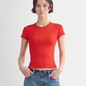 T-Shirt aus Bio-Baumwolle mit Rippstruktur und figurbetonter Passform